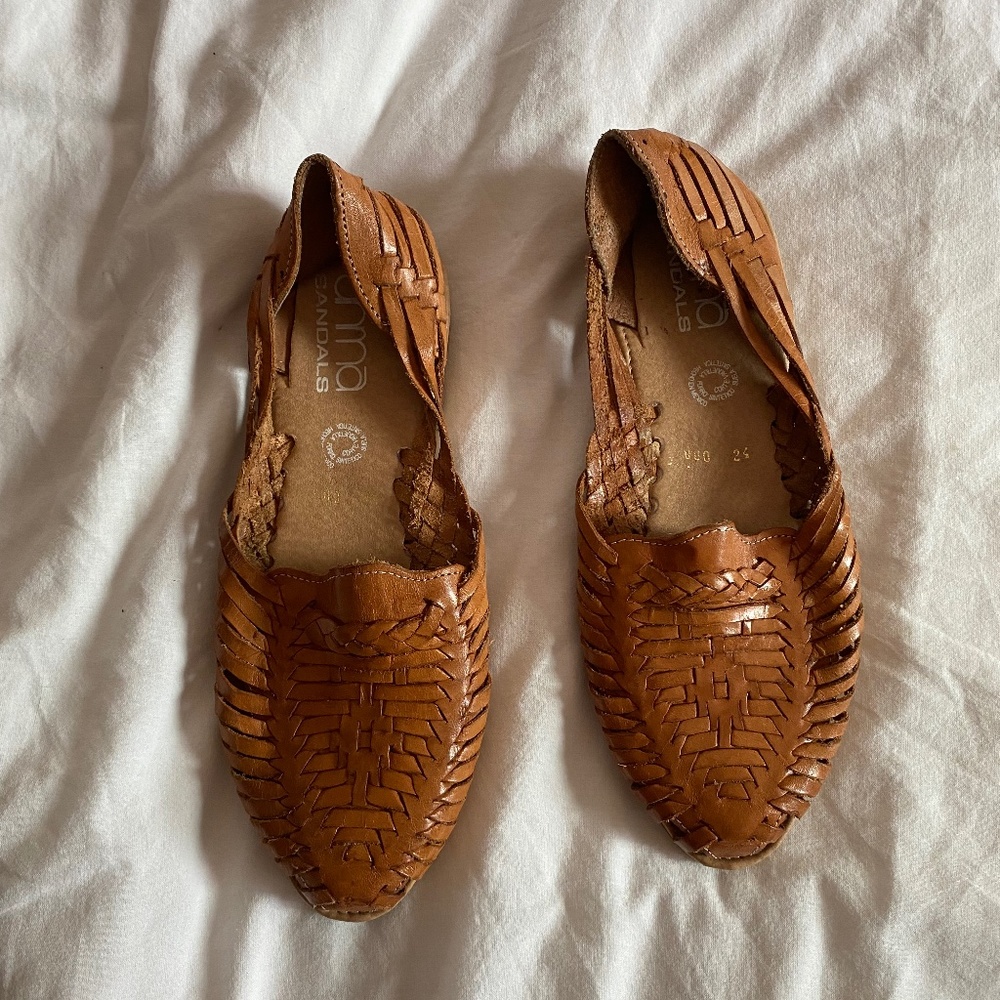 Huarache Sandals W SZ 7